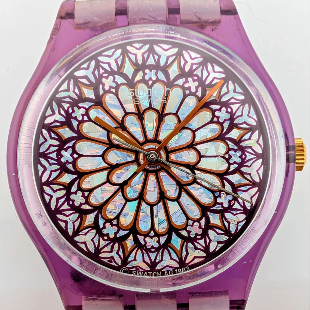 Vintage 1994 Swatch Gent Quasimodo GV108 Notre Dame Stained Glass 34mm Watch